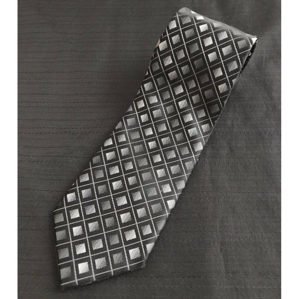 David Taylor collection black gray white gradient rhombus geometric Tie